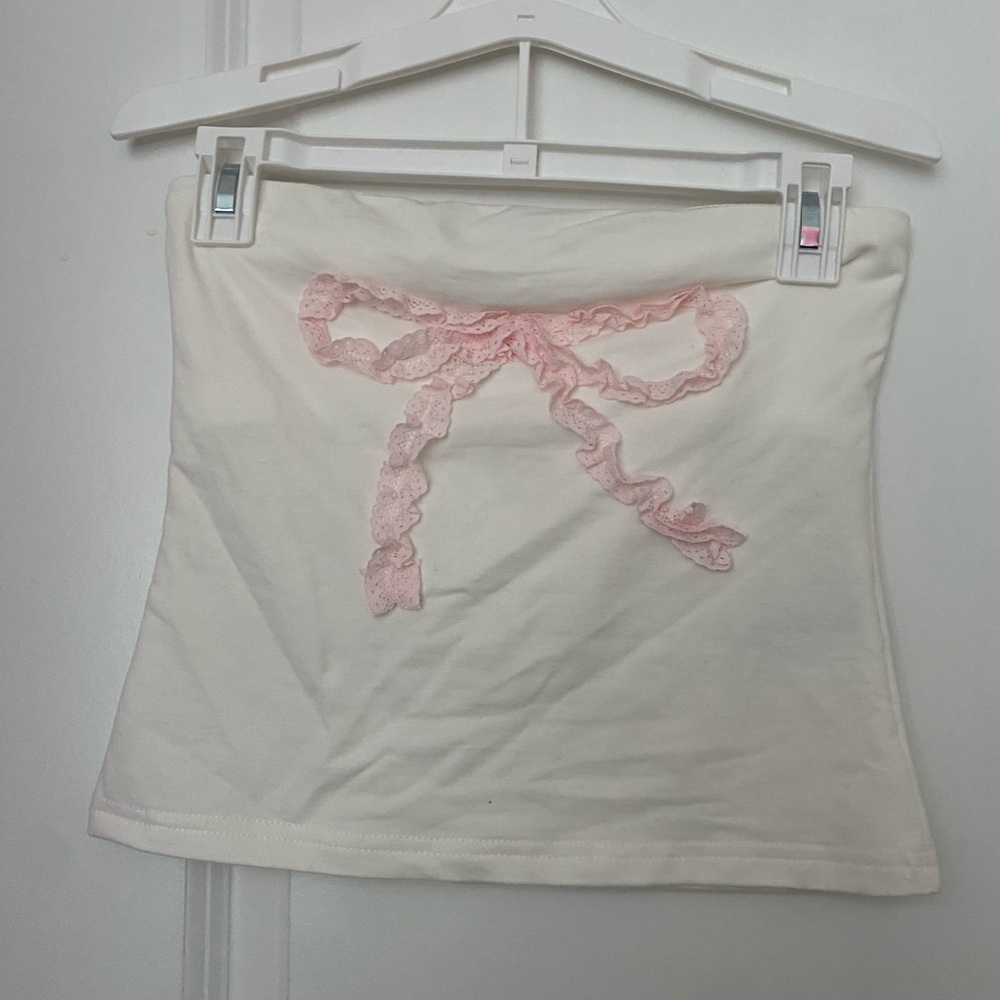 Women's Cream Tube Top with Pink Lace Bow